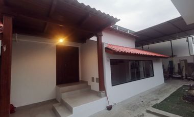 Rento local comercial y oficinas