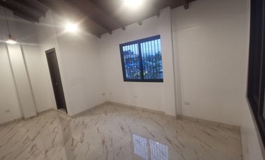 Rento local comercial y oficinas