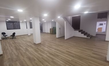 Rento local comercial y oficinas