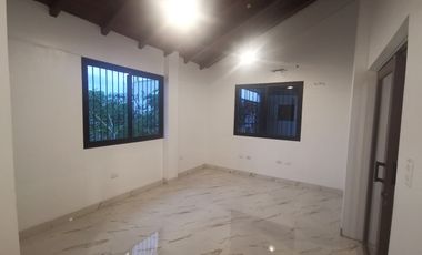 Rento local comercial y oficinas