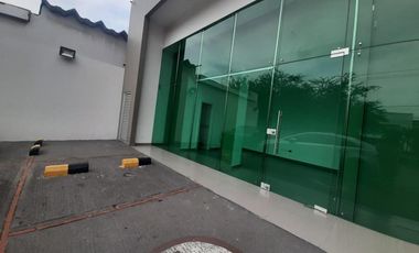 local en arriendo en riomar. Cod A11562