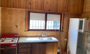 Bº SAN JACINTO; CHALET PARA  ARREGLAR