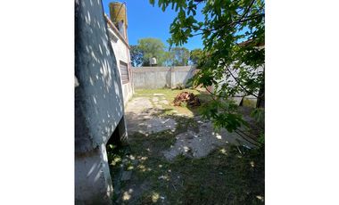 Bº SAN JACINTO; CHALET PARA  ARREGLAR