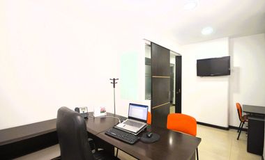 oficina en arriendo en chico norte ii. Cod A109713