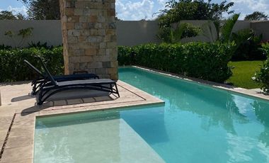 Casa en venta en Mérida, Yucatán, Privada Cumbres Novonorte Cholul