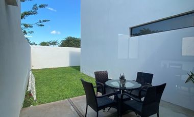 Casa en venta en Mérida, Yucatán, Privada Cumbres Novonorte Cholul