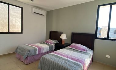 Casa en venta en Mérida, Yucatán, Privada Cumbres Novonorte Cholul