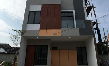 Rumah Syariah Dua Lantai Kota Bogor Lokasi Strategis Dekat Tol Bonus Kitchen Set