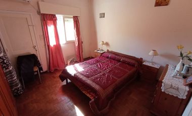Casa PH en venta en San Antonio de Padua Norte