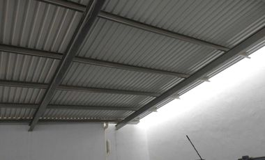 EDIFICIO EN VENTA  OFICINA O COLEGIO CARR 57 S.L.P. 3 NIVELES CON BODEGA