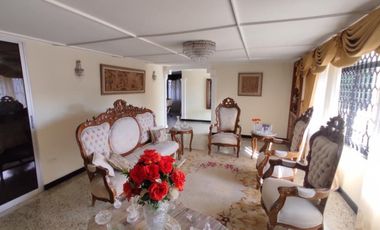 casa en venta en ciudad jardín. Cod V102312