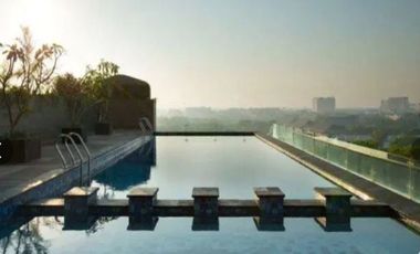 Dijual Condotel Papilio Lantai 15 , Dekat Ketintang, Surabaya Selatan