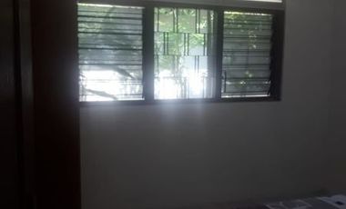 Rumah strategis ditengah kota, punggawan, banjarsari, surakarta
