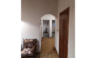 CASA 3 DORMITORIOS EN ACANTILADOS A METROS DEL MAR