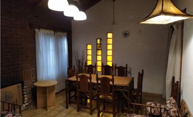 CASA 3 DORMITORIOS EN ACANTILADOS A METROS DEL MAR