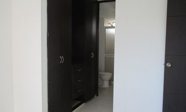 Venta de Apartamento en Floridablanca, C.R Altos de Aranjuez. Cod V8732