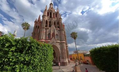 TERRENO EN VENTA EN SAN MIGUEL DE ALLENDE DENTRO DE DESARROLLO VINÍCOLA Y ECUESTRE  A PRECIO DE PREVENTA