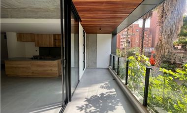 Apartamento tipo industrial 165mts, en venta Laureles, Medellín