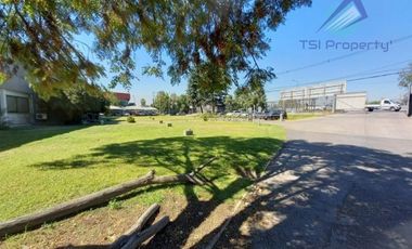 Sitio en Arriendo en Vespucio Norte / Pedro Fontova