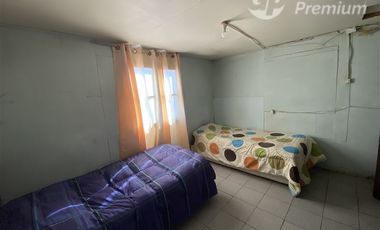 Casa en venta de 2 dorm. en La Higuera