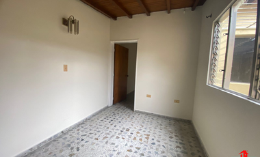 casa-local en arriendo en estadio. Cod A4544