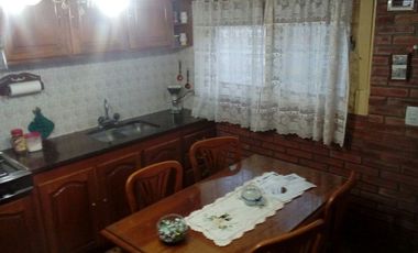 Chalet en venta en Temperley Este