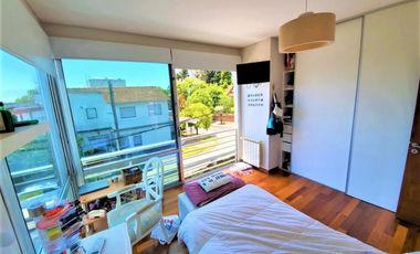 Casa Moderna 4 Amb. 2 Cocheras En Quilmes Residencial