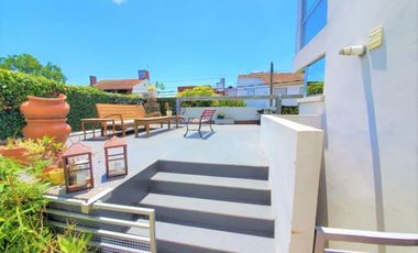 Casa Moderna 4 Amb. 2 Cocheras En Quilmes Residencial