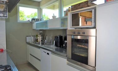 Casa Moderna 4 Amb. 2 Cocheras En Quilmes Residencial