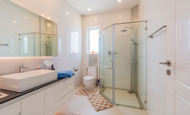 3 Bedroom Villa for sale at Falcon Hill Luxury Pool Villas