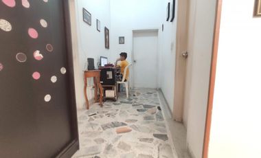 casa en venta en barrio blanco. Cod V24731