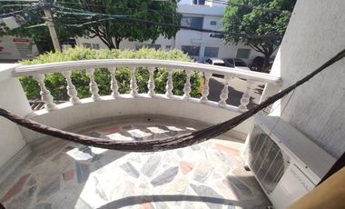 casa en venta en barrio blanco. Cod V24731