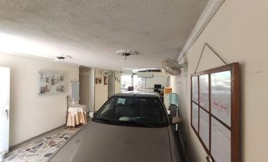 casa en venta en barrio blanco. Cod V24731