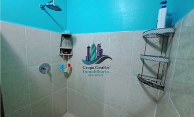 VENDO CASA FAMILIAR EN LOS ALGARROBOS