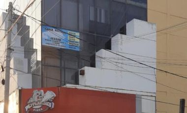 Oficina en RENTA de 110 m2 en primer nivel, sobre el Blvd. Ruiz Cortines