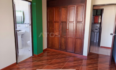apartamento en arriendo en calleja. Cod A5978