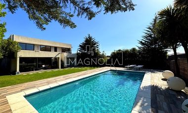 Casa en venta de 6 dorm. en Colina