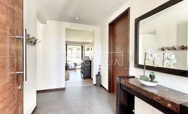 Casa en venta de 6 dorm. en Colina
