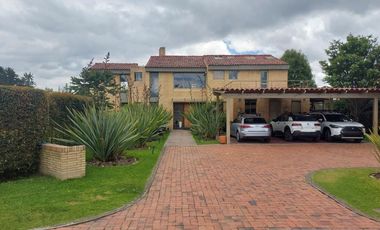 casa en arriendo en san simon. Cod A51814