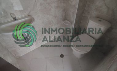 oficina en arriendo en centro. Cod A12555