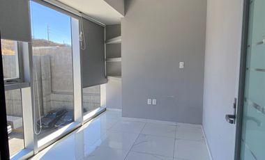 Venta Local Comercial  Equipado  WTC Querétaro
