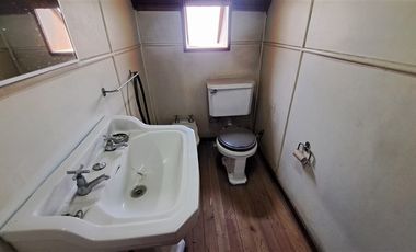 Casa en venta de 3 dorm. en Recoleta, Metro Einstein