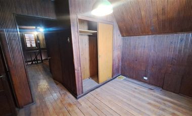 Casa en venta de 3 dorm. en Recoleta, Metro Einstein