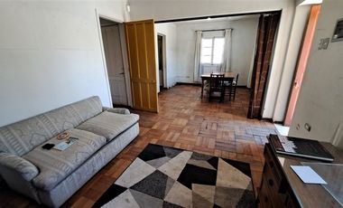 Casa en venta de 3 dorm. en Recoleta, Metro Einstein