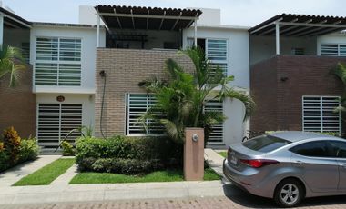 SE VENDE hermosa casa en Bello y seguro  Fraccionamiento en Tezoyuca