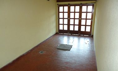 Casa PH en venta en Ituzaingo Norte