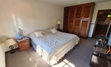 Venta - Chalet seis ambientes con piscina - Quintana 1043 - Los Troncos