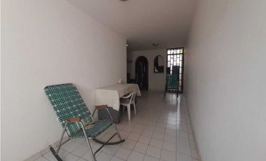 VENDO CASA AMPLIA URB CASANARE