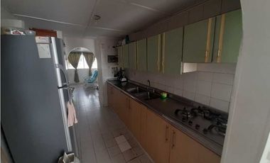 VENDO CASA AMPLIA URB CASANARE