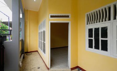 Rumah 1 Lantai Terawat 6 Mnt ke RS Taman Harapan Baru Bisa KPR J-31892